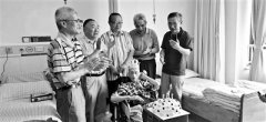澳门威尼斯人网址庆祝孙老师94岁生日 近日
