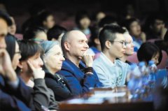 澳门威尼斯人网站 本报记者 江 珊文 王晓明 摄 (责编：张帆、杨磊) 人民日报客